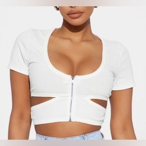 Fashion Nova- Cadence Short Sleeve Cut Out Top, SIZE: S